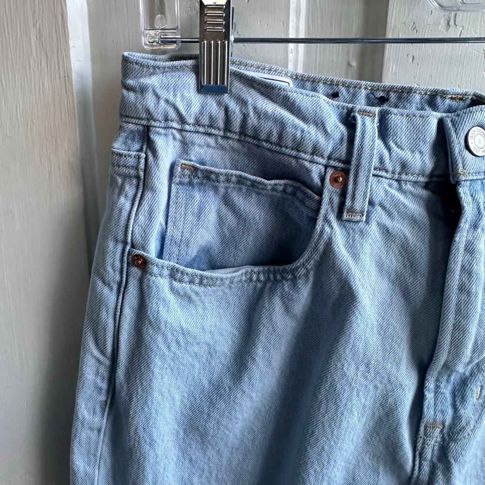 GAP Barrel Jeans High Rise Light Wash Denim Size 28 Tall - Picture 5 of 8